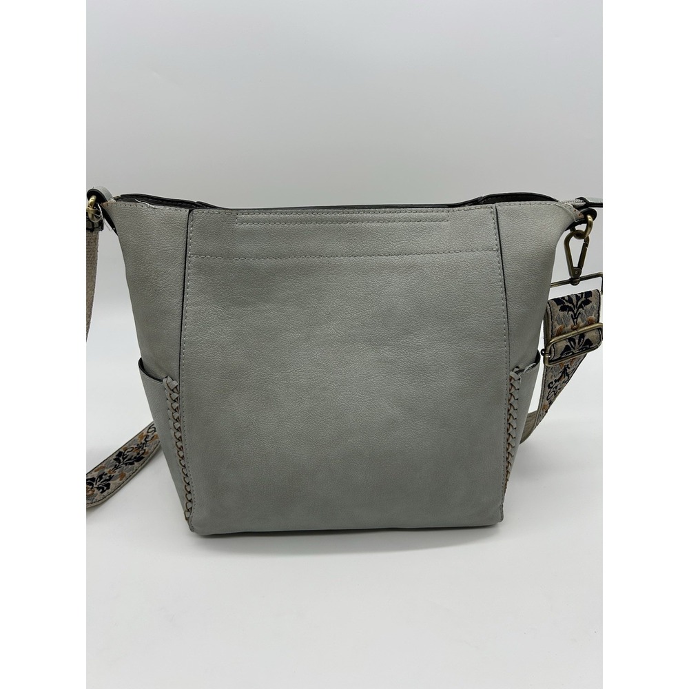 Jen & Co Penny Vegan Leather Bucket Bag Crossbody Guitar Strap - Picture 2 of 15